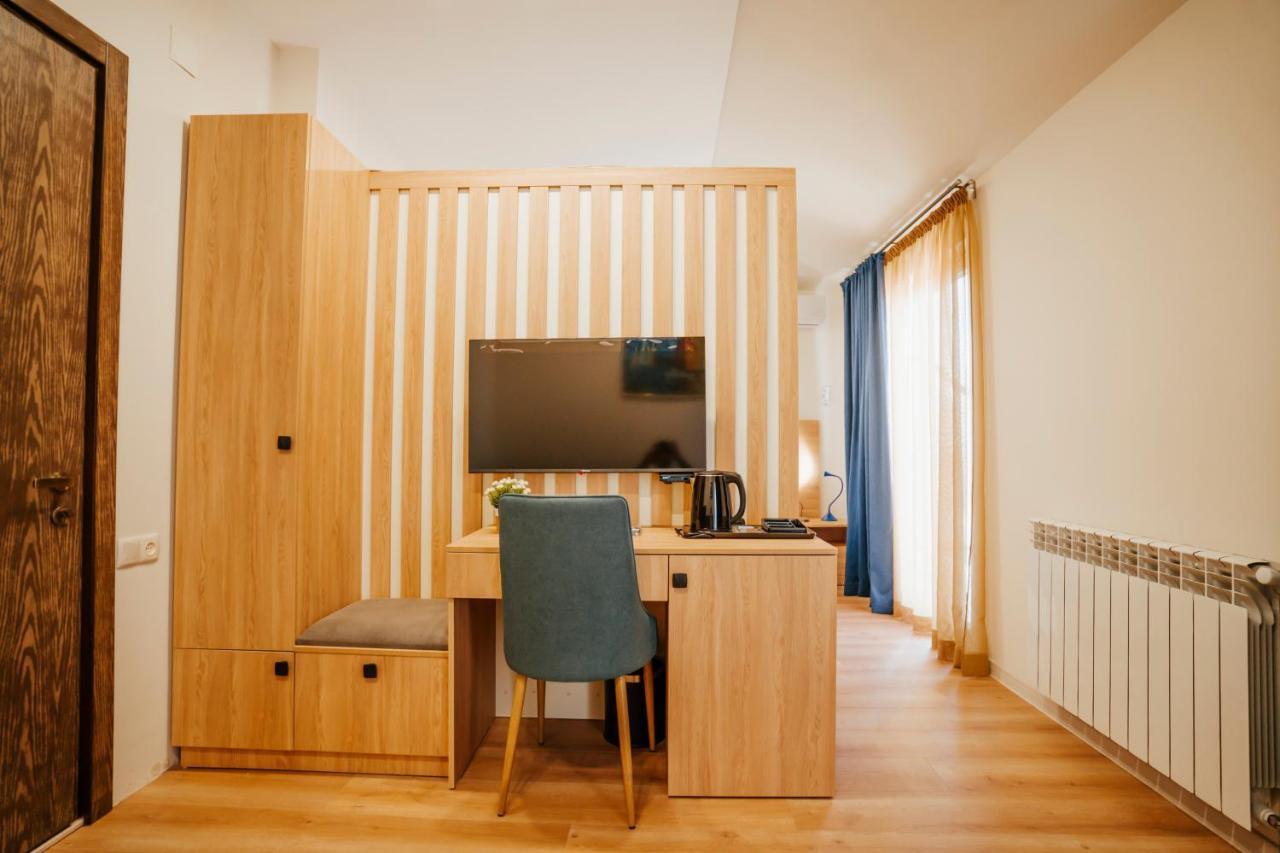 West Apart Hotel Batumi Eksteriør billede