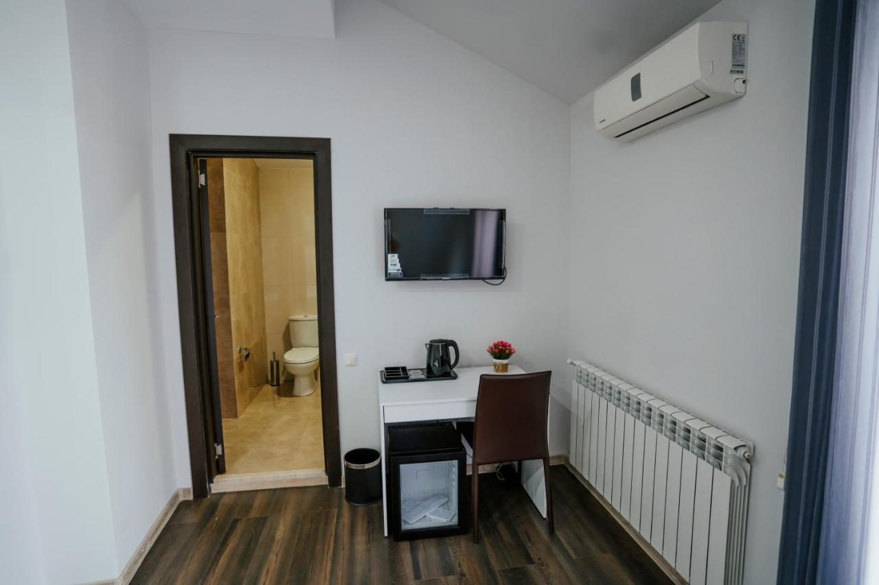 West Apart Hotel Batumi Eksteriør billede