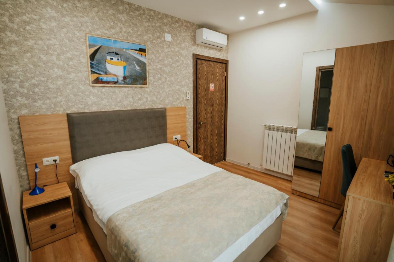West Apart Hotel Batumi Eksteriør billede